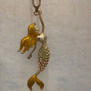 18” gold tone Betsy Johnson large mermaid necklace - Blonde